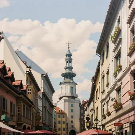 Appartamento Loftový úplne Centrum