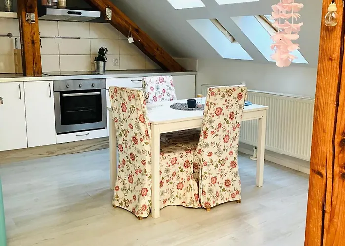 Priestranný V úplnom Centre Apartamento